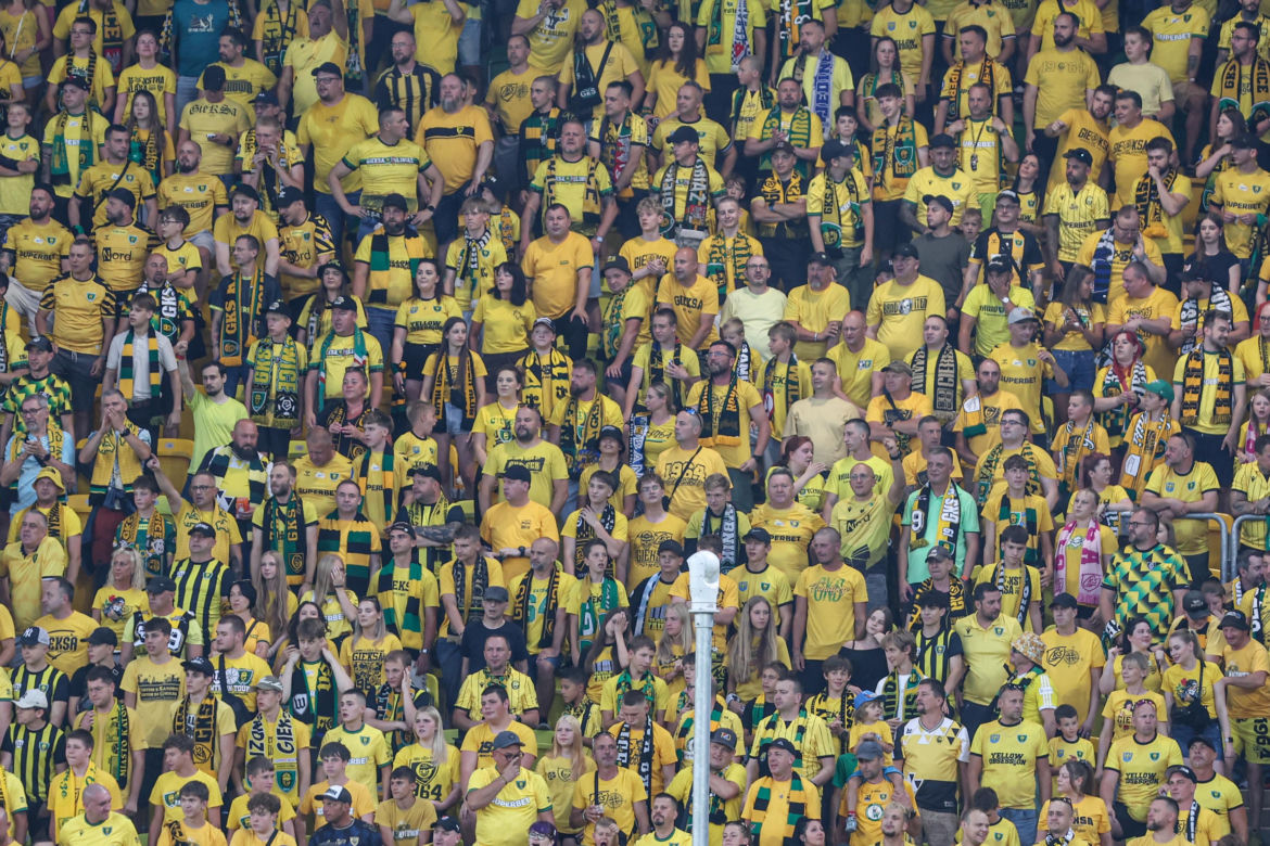 Zdjęcia kibiców z meczu GKS Katowice - MSK Żilina