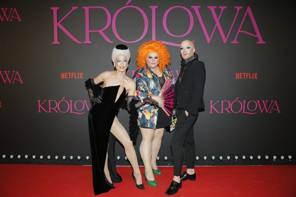 Widzieliśmy "Królową" Netfliksa. Andrzej Seweryn i Maria Peszek dali popis! [GALERIA]