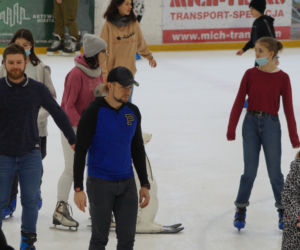 Tłumy na bydgoskim lodowisku Torbyd [GALERIA]