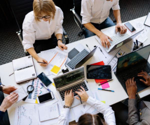 Najbardziej pożądane zawody w 2030 roku. Kto najwięcej zyska? 