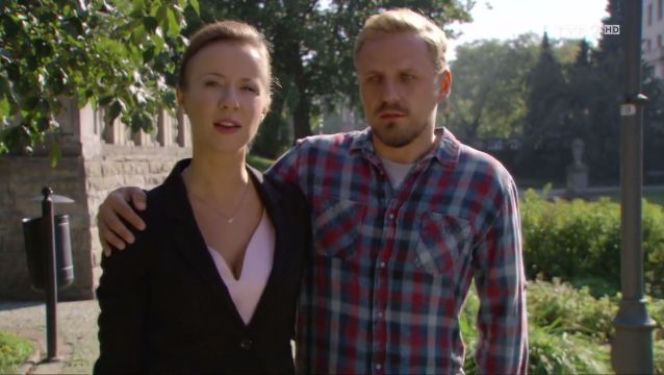 O mnie się nie martw 5 sezon odc 5 Krzysiek (Paweł Domagała) Marta (Katarzyna Andukowicz)