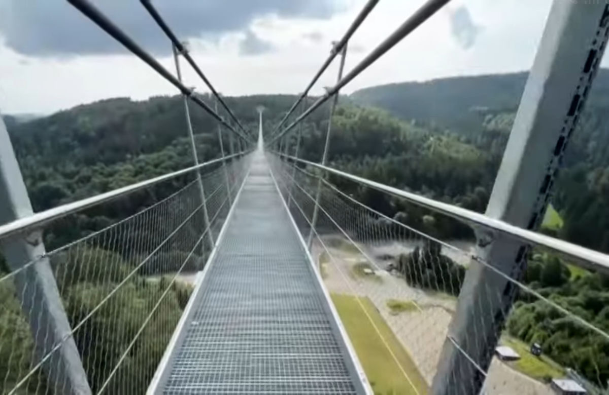 Most Skywalk Willingen w Niemczech