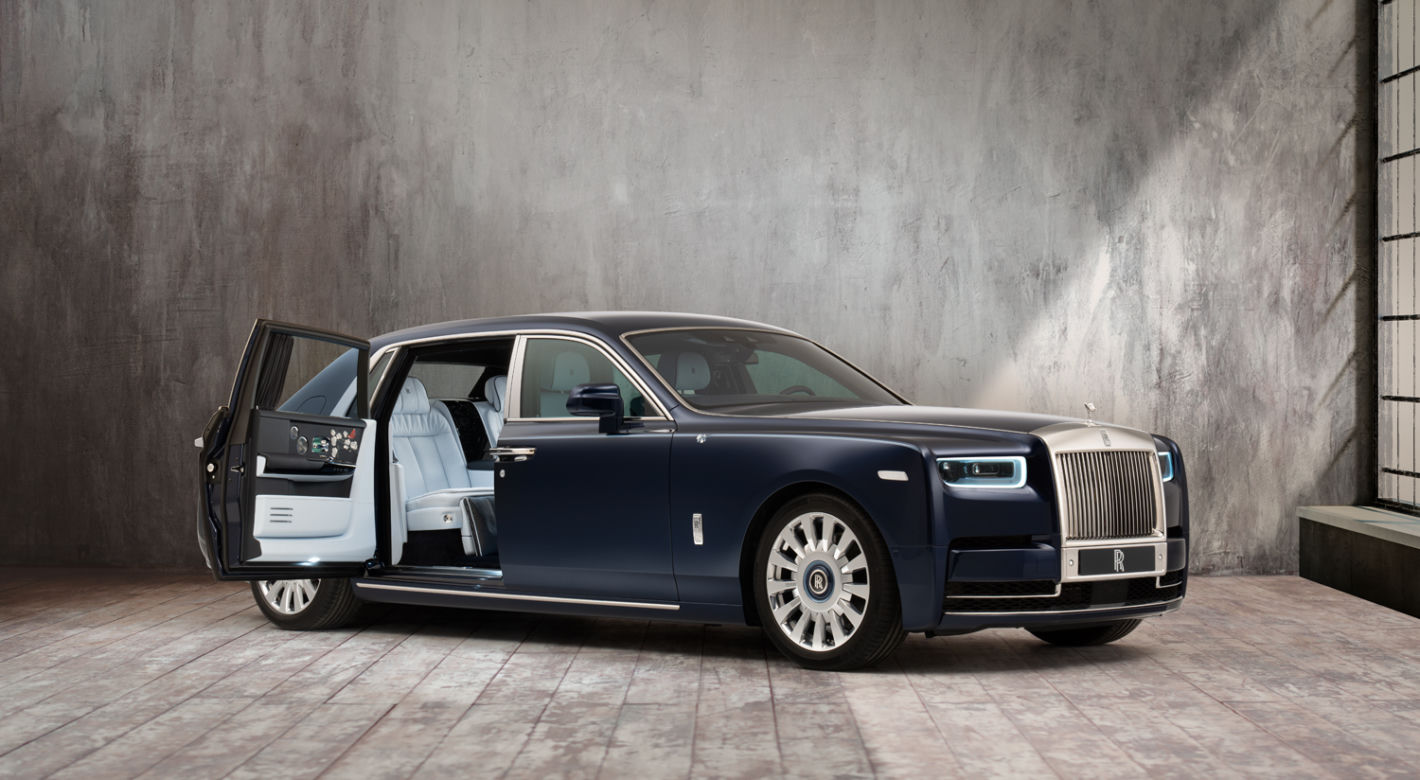 Różany Rolls-Royce Phantom