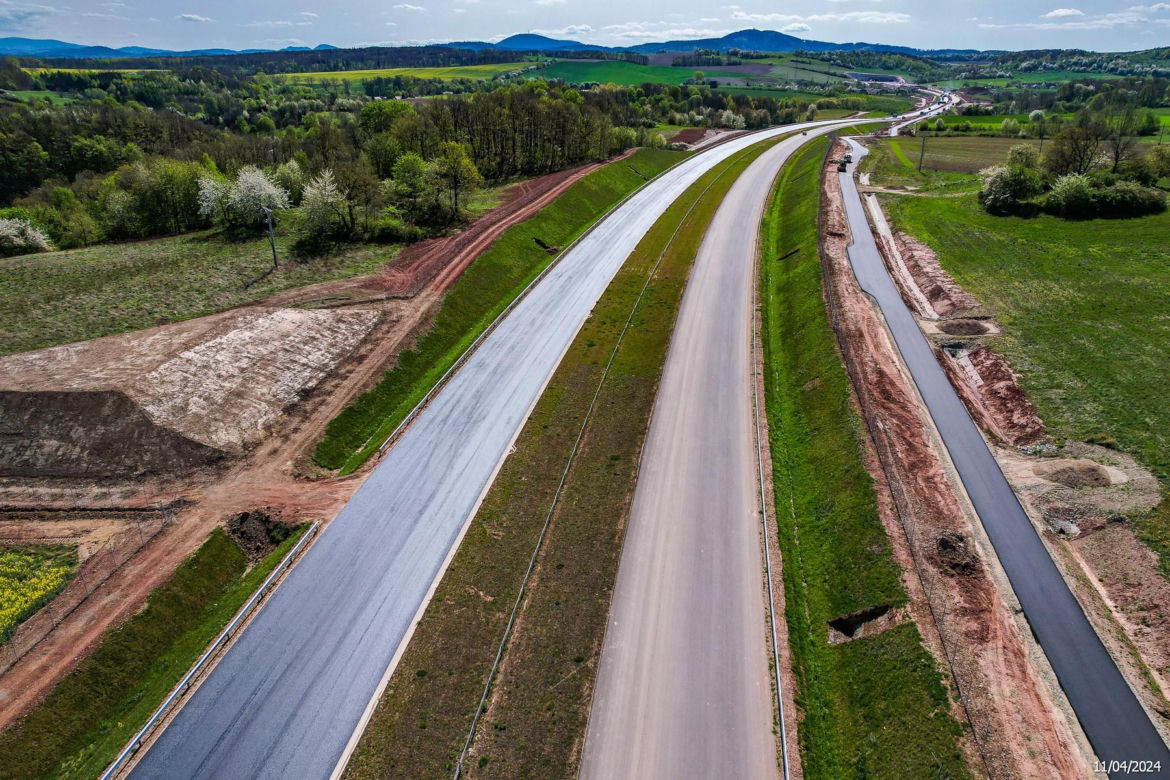 S3 Bolków - Kamienna Góra to jedna z ładniejszych "esek" w Polsce