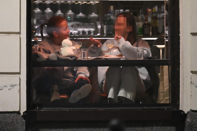 Katarzyna Zielińska pije z kaczorem