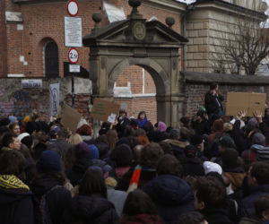 Protesty na krakowskim Kazimierzu w obronie kamienic