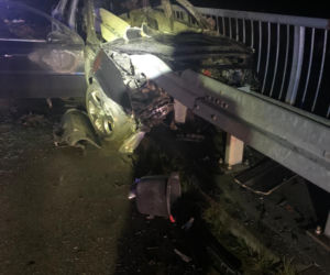 Grądzkie. Bariery przebiły opla na wylot! 30-latek ZGINĄŁ w PŁOMIENIACH [ZDJĘCIA]