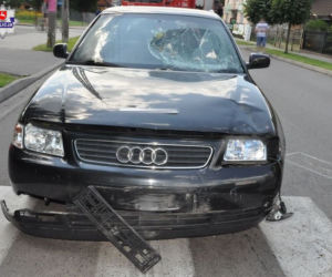 Kierujący skuterem rąbnął w Audi A3. Prowadził mając 2,6 promila alkoholu