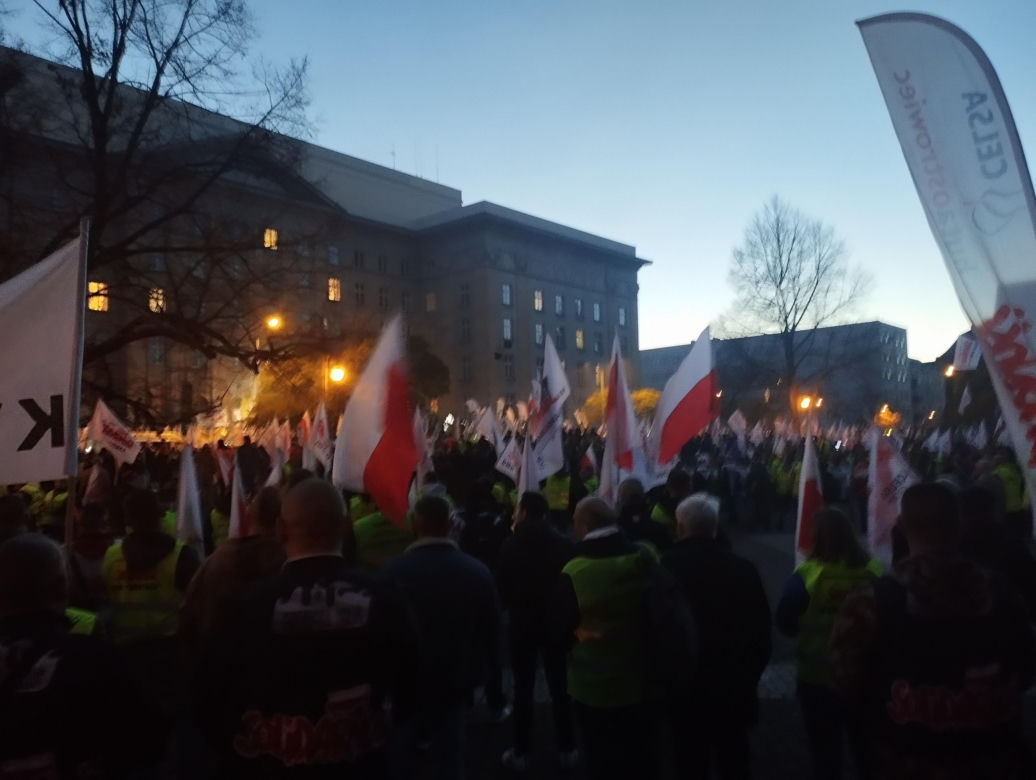 "Walczymy o Śląsk i o przemysł, żeby nie umarł"