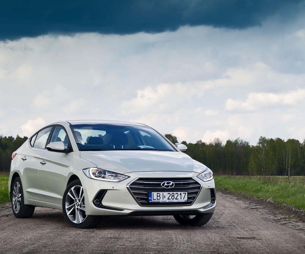 Hyundai Elantra VI generacja