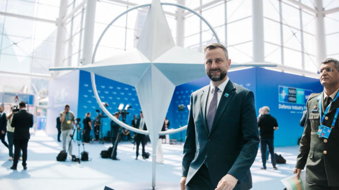 Szczyt NATO w Ankarze z udziałem szefa MON