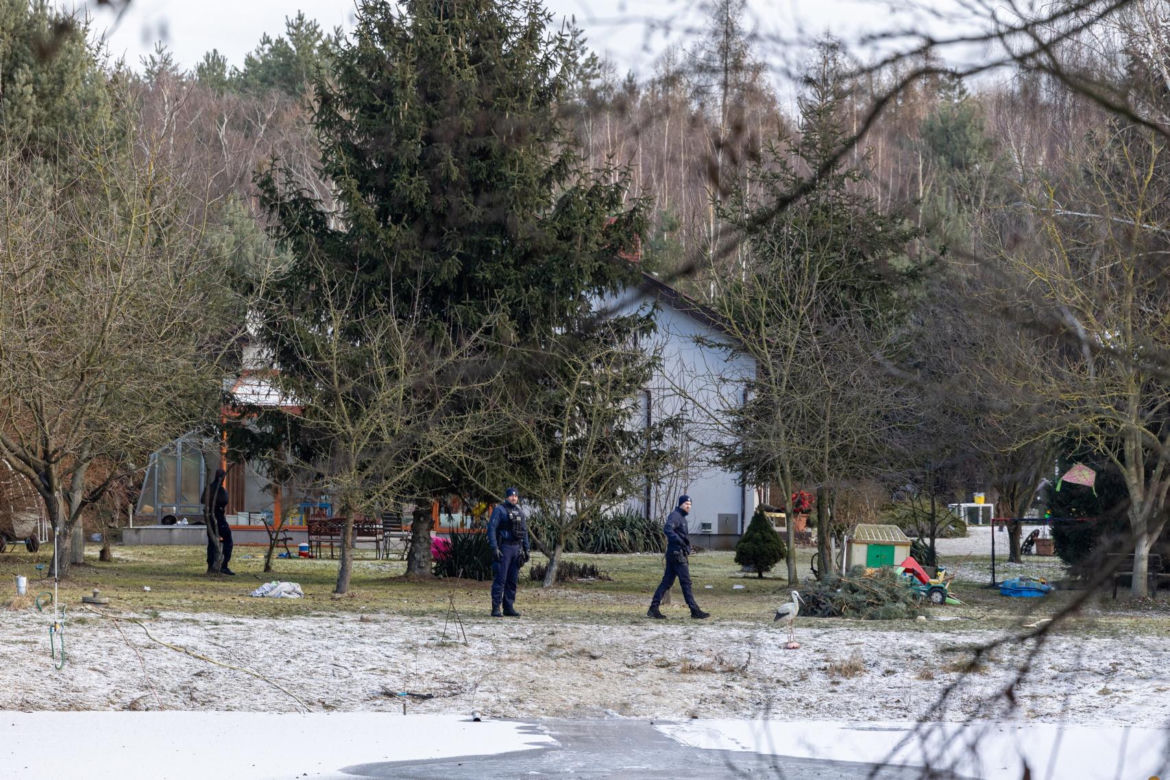 Wiktorek wpadł z mamą do stawu