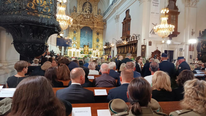 Ostatnia droga Wandy Traczyk-Stawskiej. Tak stolica żegna bohaterkę Powstania Warszawskiego