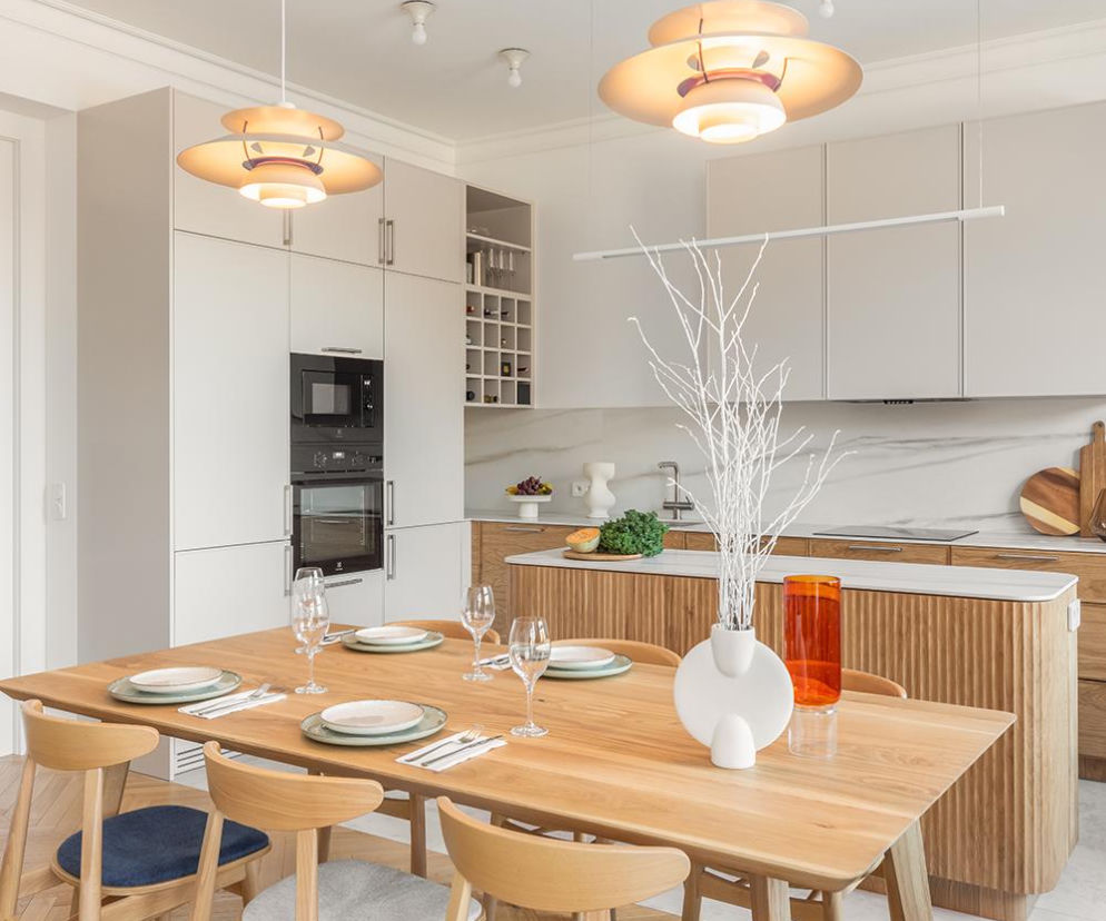 Francuski szyk w sercu Mokotowa. Tak wygląda wnętrze po gruntownym remoncie