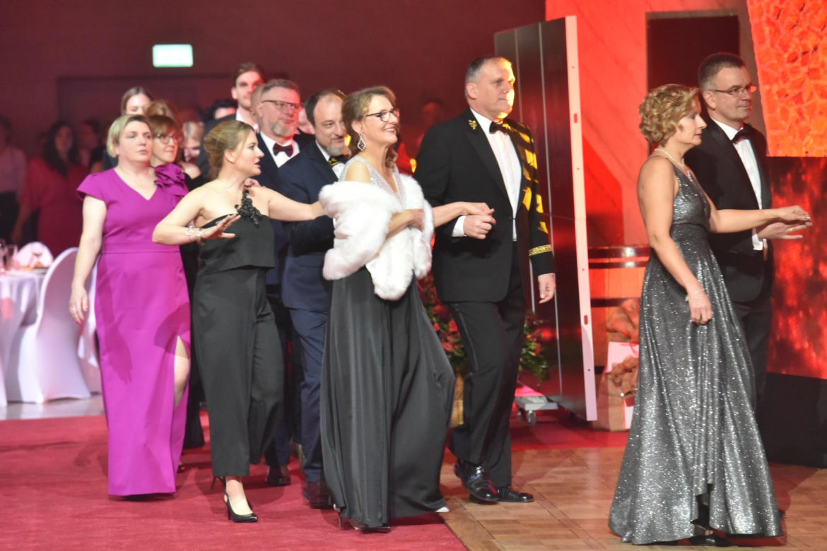 XIII Marszałkowski Bal Dobroczynny w CKK Jordanki. Zdjęcia z imprezy 