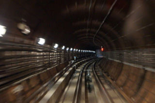 Duża inwestycja w warszawskim metrze. Wpłynie na poprawę przejazdu