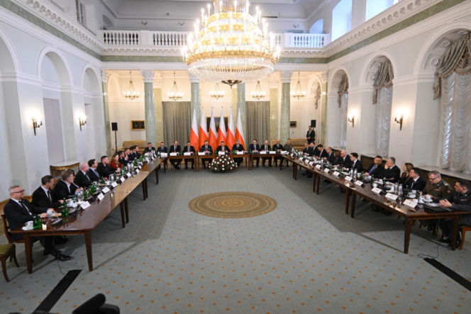 Politycy zjechali do Pałacu Prezydenckiego na Radę Bezpieczeństwa Narodowego