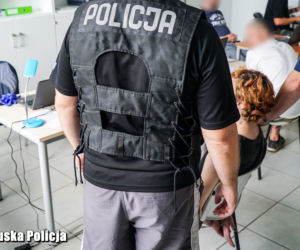 20-latek ze Śląska zatrzymany za fałszywy alarm bombowy