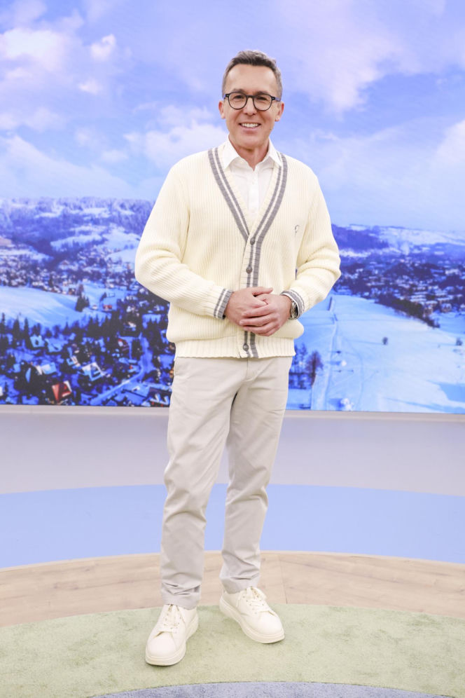 Maciej Kurzajewski pokazał archiwalne zdjęcie. Tak wyglądał 25 lat temu. Bardzo się zmienił?