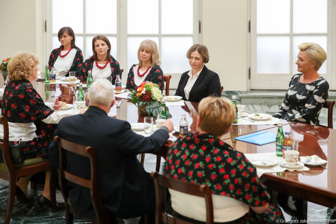 Agata Duda gościła członkinie Koła Gospodyń Wiejskich