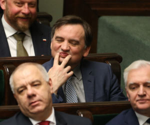 Niech pakują biurka. To już koniec koalicji.