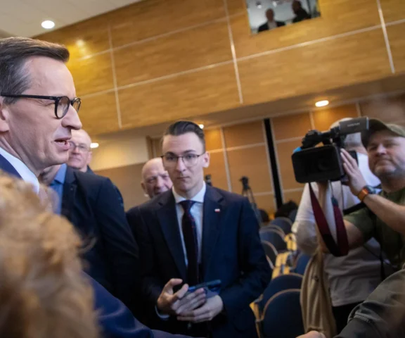 Mateusz Morawiecki w Toruniu. Mówił o nowym planie partii i tonował nastroje