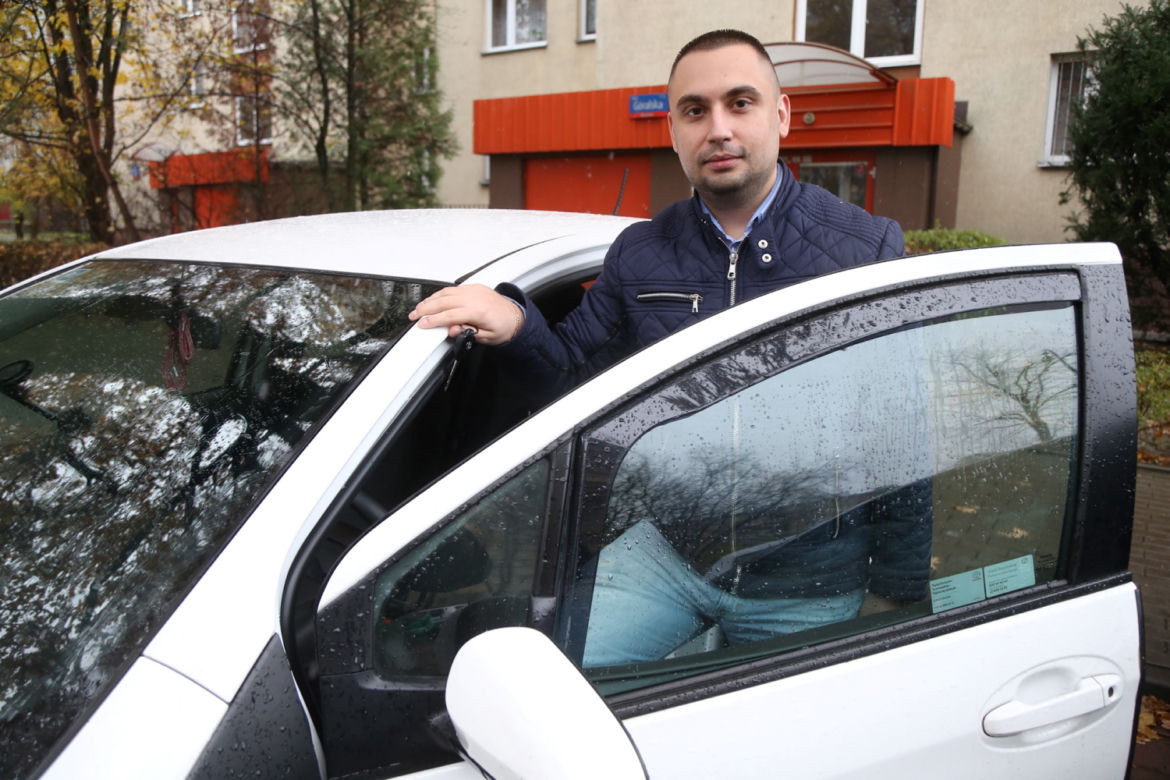 ZIMA PRZYSZŁA A BUDOWA METRA STOI