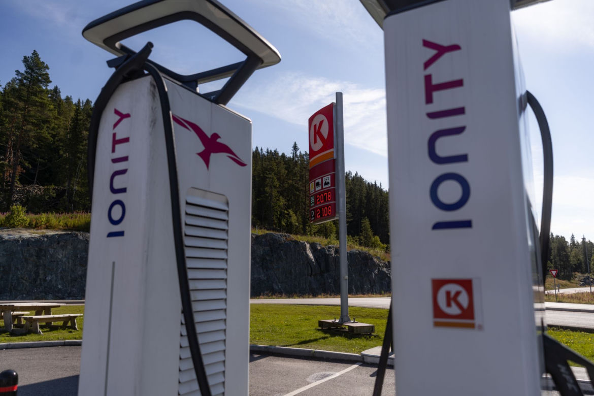Elektrykami przez Norwegię. Ceny na stacjach przerażają
