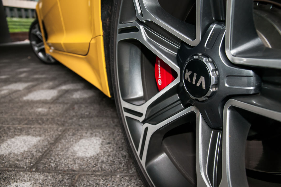 Kia Stinger GT 3.3 V6 T-GDI 366 KM 8AT AWD