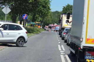 Czołówka na DK 63 w Chodowie. Kilka osób zostało rannych, w tym dziecko