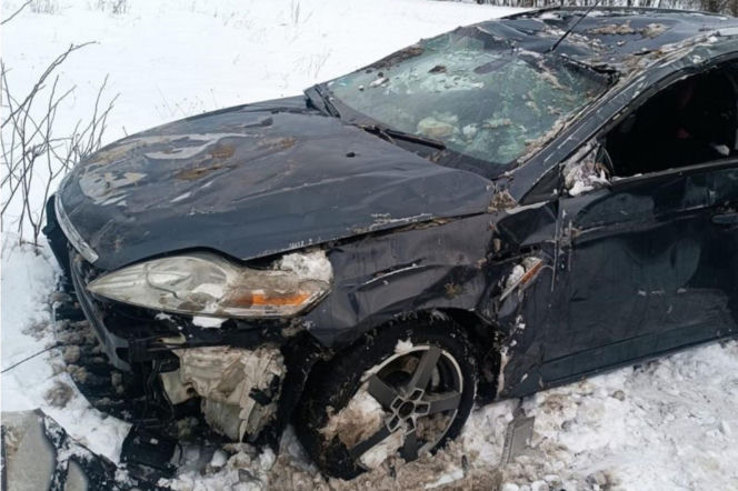 Holowali samochód leżący na dachu! To był dopiero początek