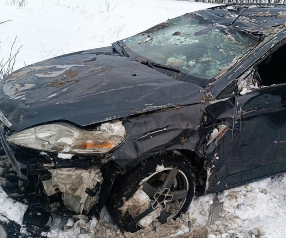 Holował samochód na dachu! To był dopiero początek