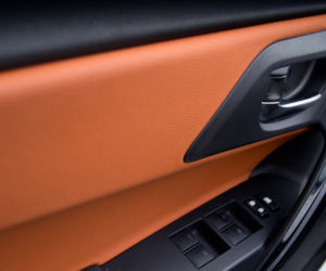 Toyota Auris Touring Sports lifting 2015