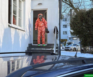 Z zewnątrz zwyczajny dom, w środku profesjonalne laboratorium! Służby przejęły towar warty fortunę