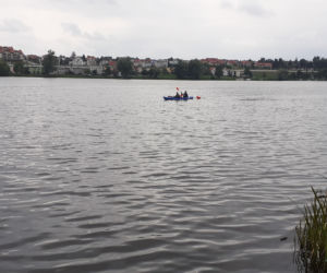 Michał Czerniak z Poznania przepłynął wpław Duży Jeziorak!