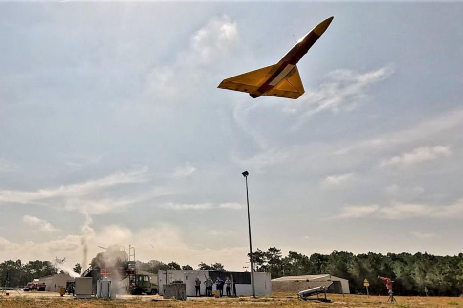 Dron przechwytujący Black Bird firmy Alta Ares