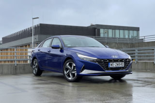 TEST Hyundai Elantra obudzi w tobie taksówkarza (i nie ma w tym nic złego)