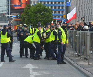 Protest przedsiębiorców pod kancelarią premiera