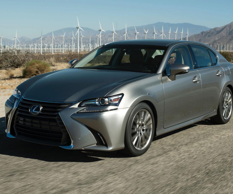 Lexus GS lifting