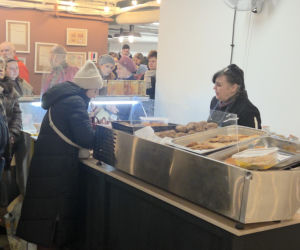 Frymark Bydgoski przyciągnął tłumy! Niedziela pełna smaków, rękodzieła i lokalnych skarbów