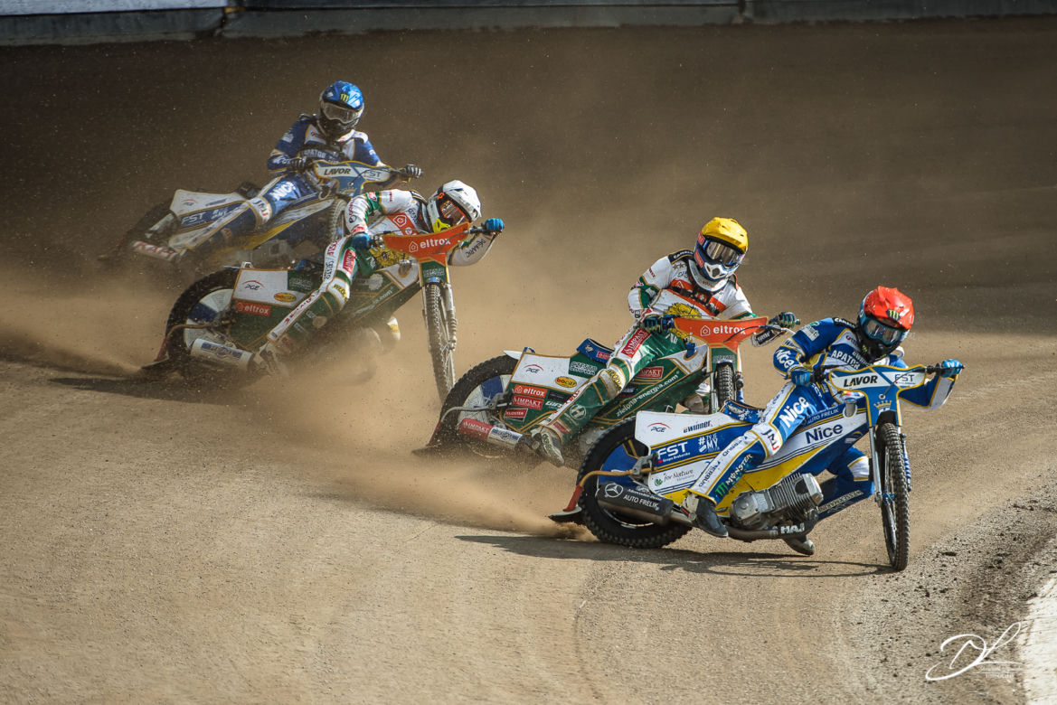 Powrót kibiców na Motoarenę. Tak fani przeżywali mecz Apatora Toruń z Włókniarzem Częstochowa