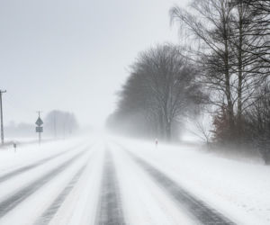 Alert RCB na Mazowszu. Kiedy ustąpią trudne warunki?