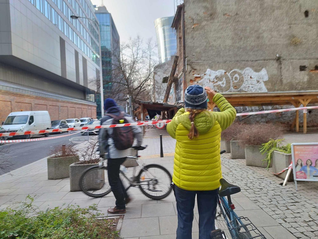 Deweloper wyburzył kamienicę przy Łuckiej 8 mimo protestów