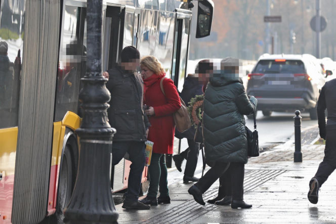 Katarzyna Bosacka w parku