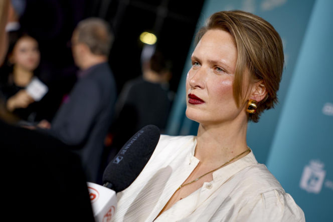 Węgrowska prowokuje, Wiśniewski elegancki jak nigdy, Kot jak z Hollywood. Takich kontrastów dawno nie było!