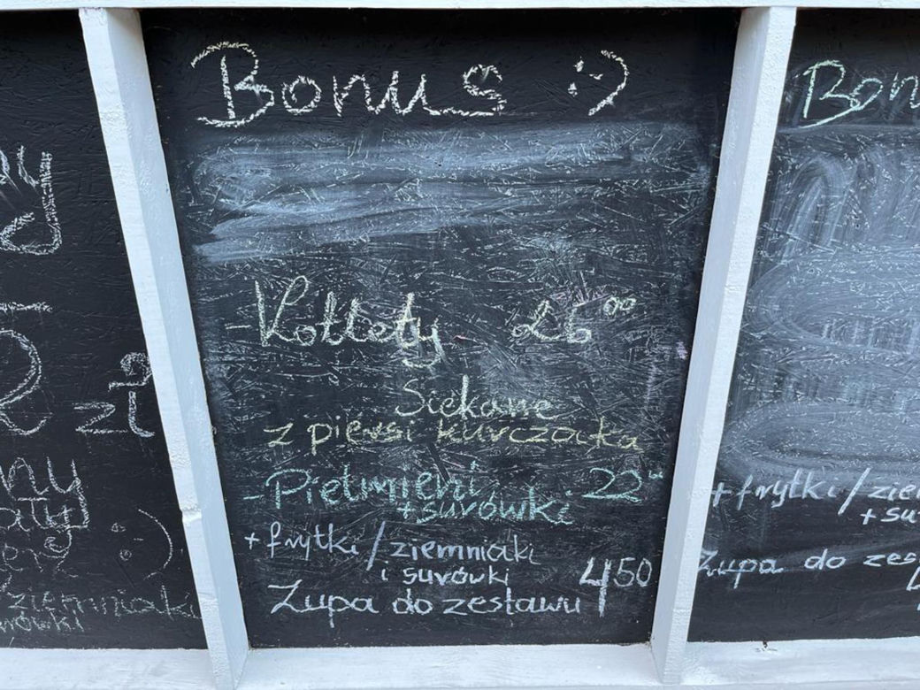Ceny nad morzem 2023. Danie dnia tańsze niż wejście do muzeum