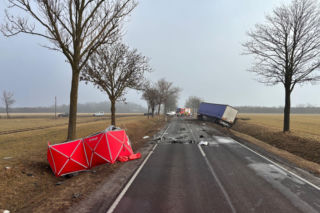 Tragedia na DK 15 niedaleko Inowrocławia! Kierowca osobówki zginął na miejscu [ZDJĘCIA]
