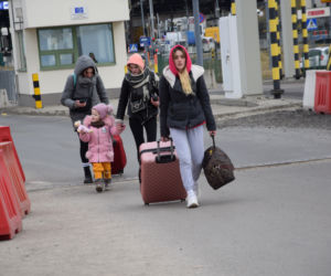 Ukraińcy usprawnili odprawę matek z dziecmi na granicy [ZDJĘCIA]