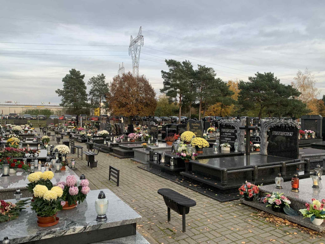 Cmentarz w Bydgoszczy - 1 listopada