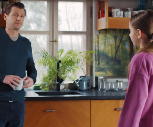 M jak miłość odc. 1927. Adam Karski (Patryk Szwichtenberg), Hania (Wiktoria Basik)